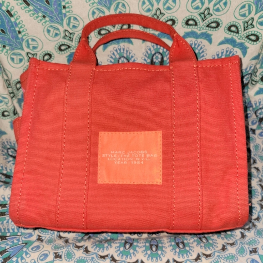 Marc Jacobs The Tote Bag - Picture 5 of 7